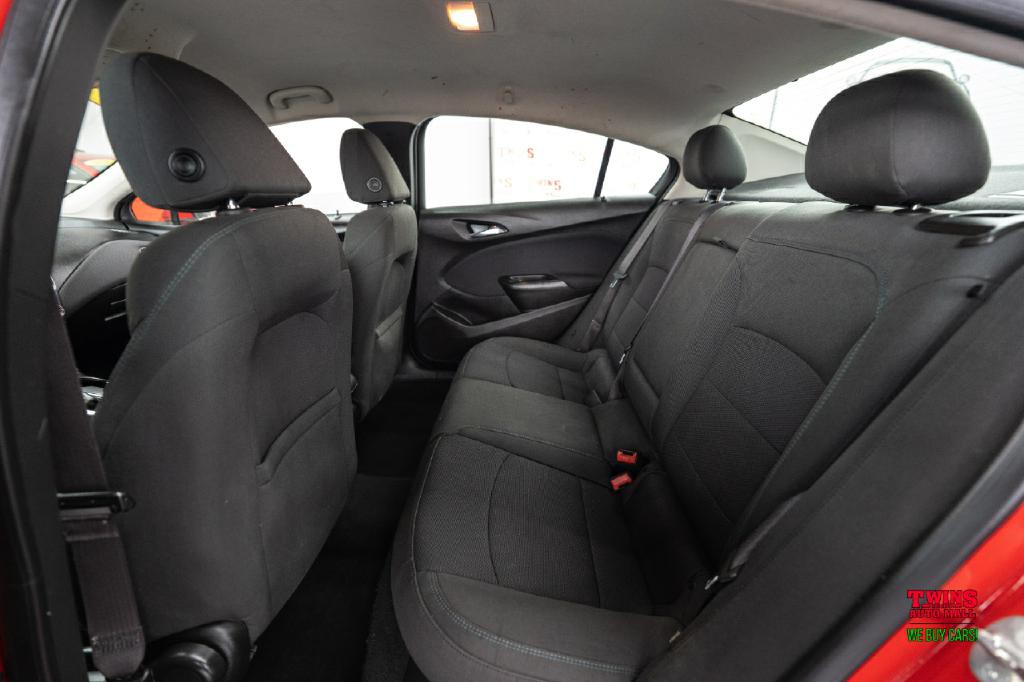 2017 Chevrolet Cruze Image 12