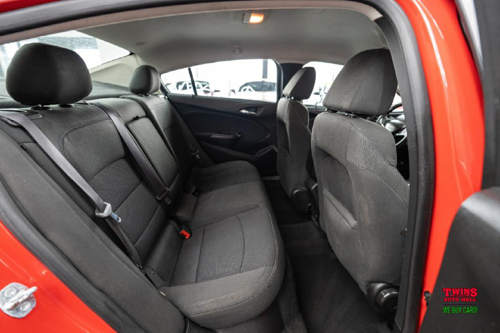 2017 Chevrolet Cruze Image 13