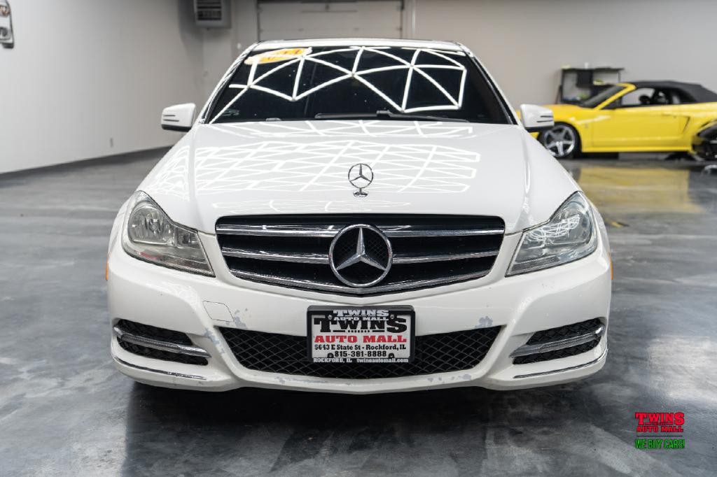 2014 Mercedes-Benz C-Class Image 9