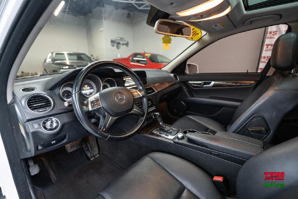 2014 Mercedes-Benz C-Class Image 11