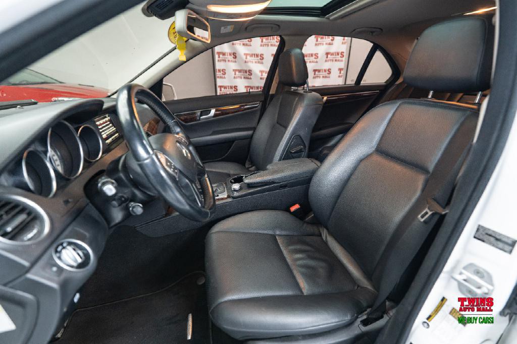 2014 Mercedes-Benz C-Class Image 12