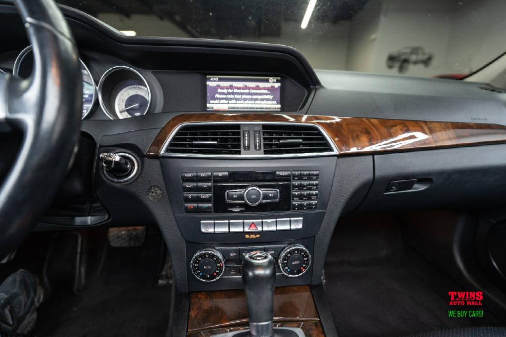 2014 Mercedes-Benz C-Class Image 21