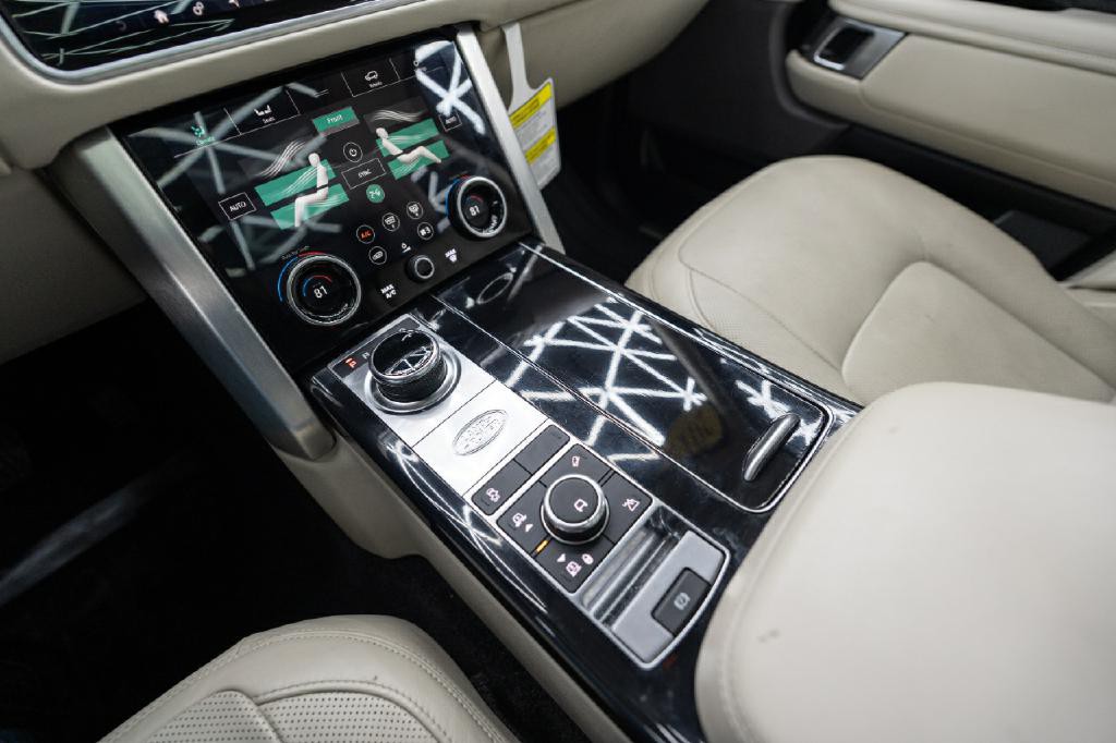 2019 Land Rover Range Rover Image 22