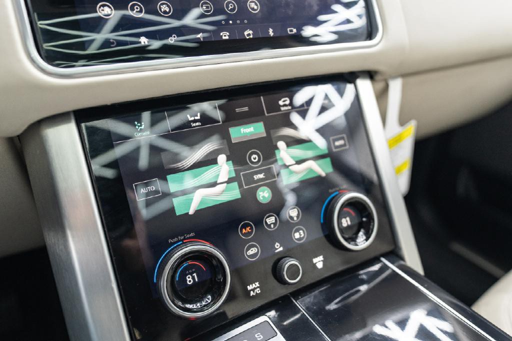 2019 Land Rover Range Rover Image 25