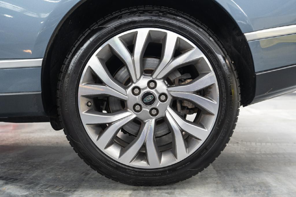 2019 Land Rover Range Rover Image 34