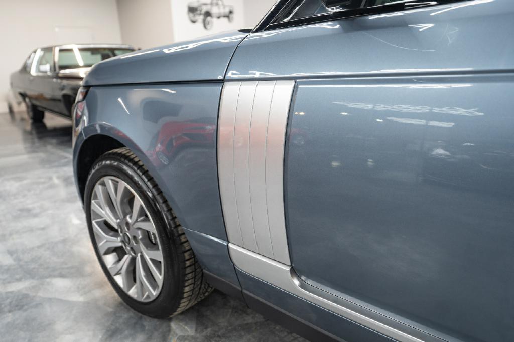 2019 Land Rover Range Rover Image 35