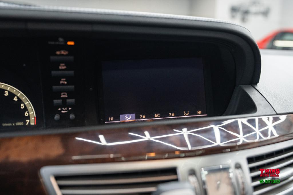 2008 Mercedes-Benz S-Class Image 22