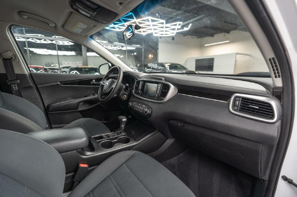 2020 Kia Sorento Image 17