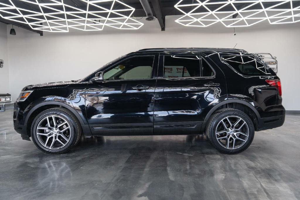 2018 Ford Explorer Image 3