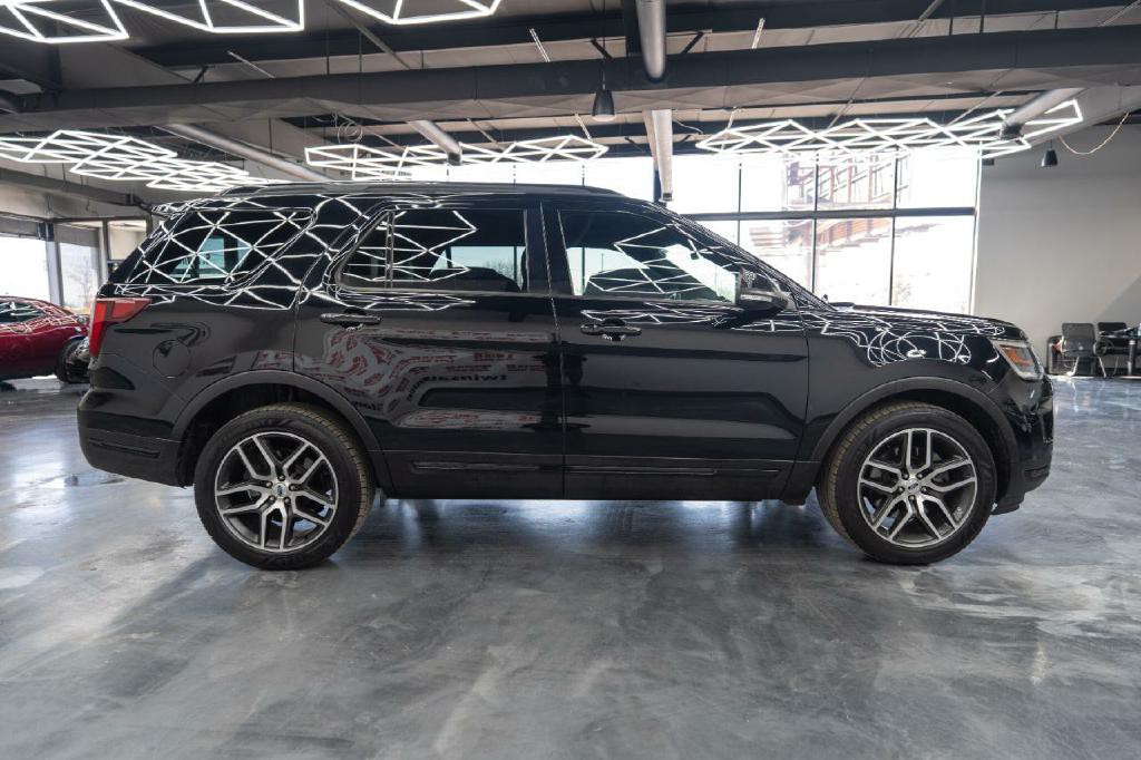2018 Ford Explorer Image 7
