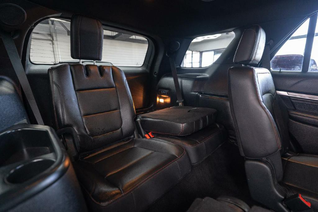 2018 Ford Explorer Image 14