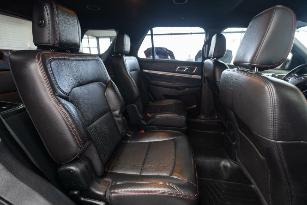 2018 Ford Explorer Image 15