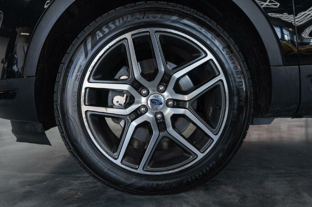2018 Ford Explorer Image 25