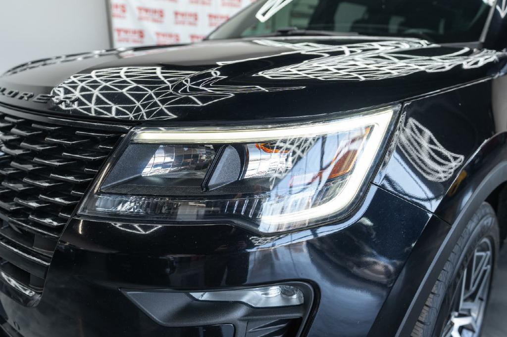 2018 Ford Explorer Image 26
