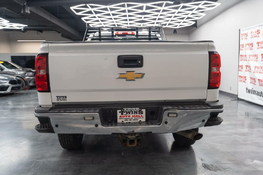 2017 Chevrolet Silverado 1500 Image 5