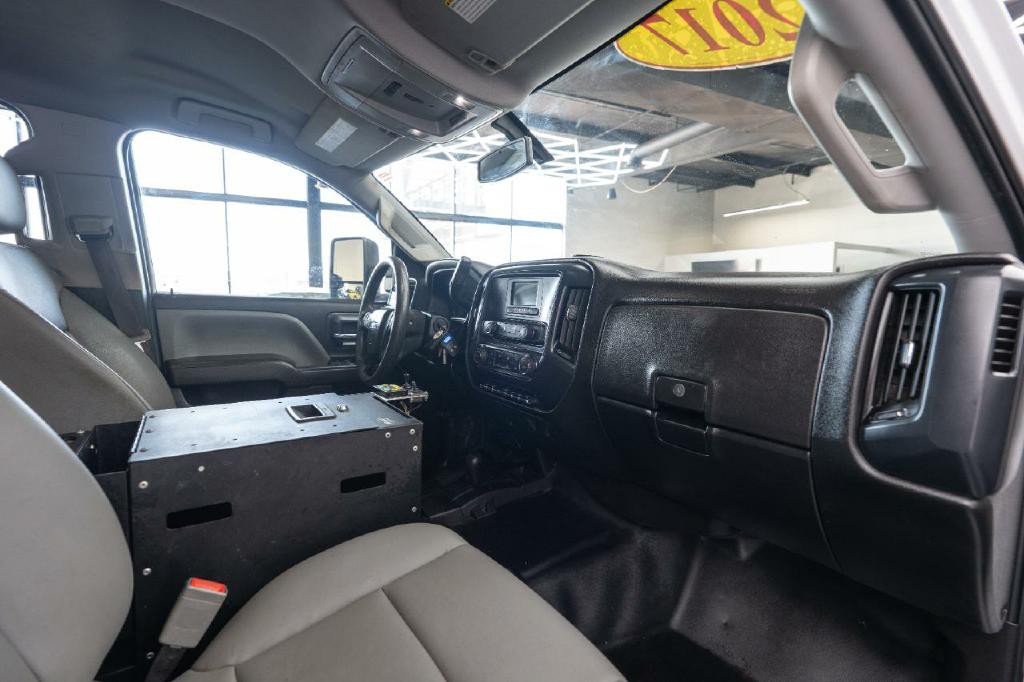 2017 Chevrolet Silverado 1500 Image 16