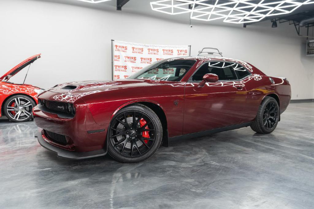 2019 Dodge Challenger Image 2