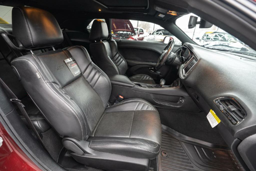 2019 Dodge Challenger Image 15