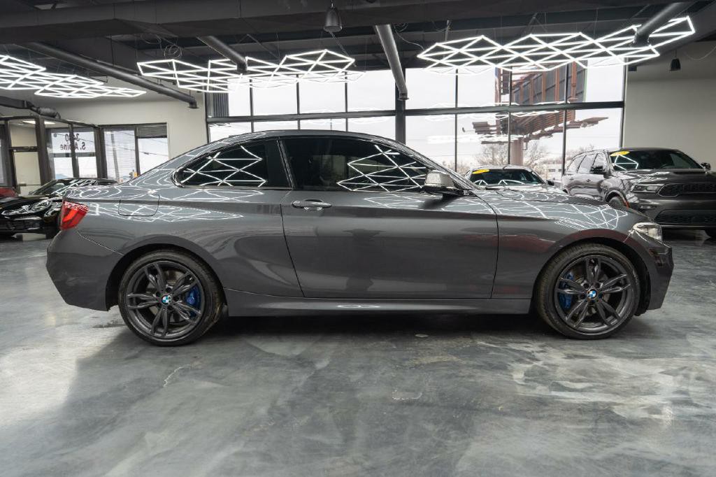 2016 BMW 2 Series Image 7