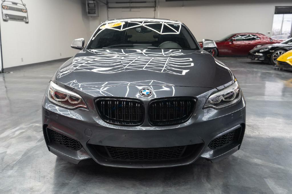 2016 BMW 2 Series Image 9