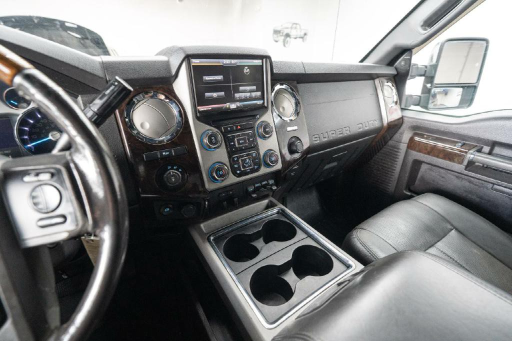 2015 Ford F-350 Image 20