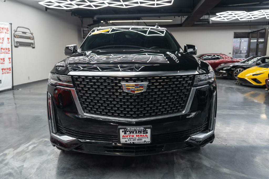 2022 Cadillac Escalade Image 9