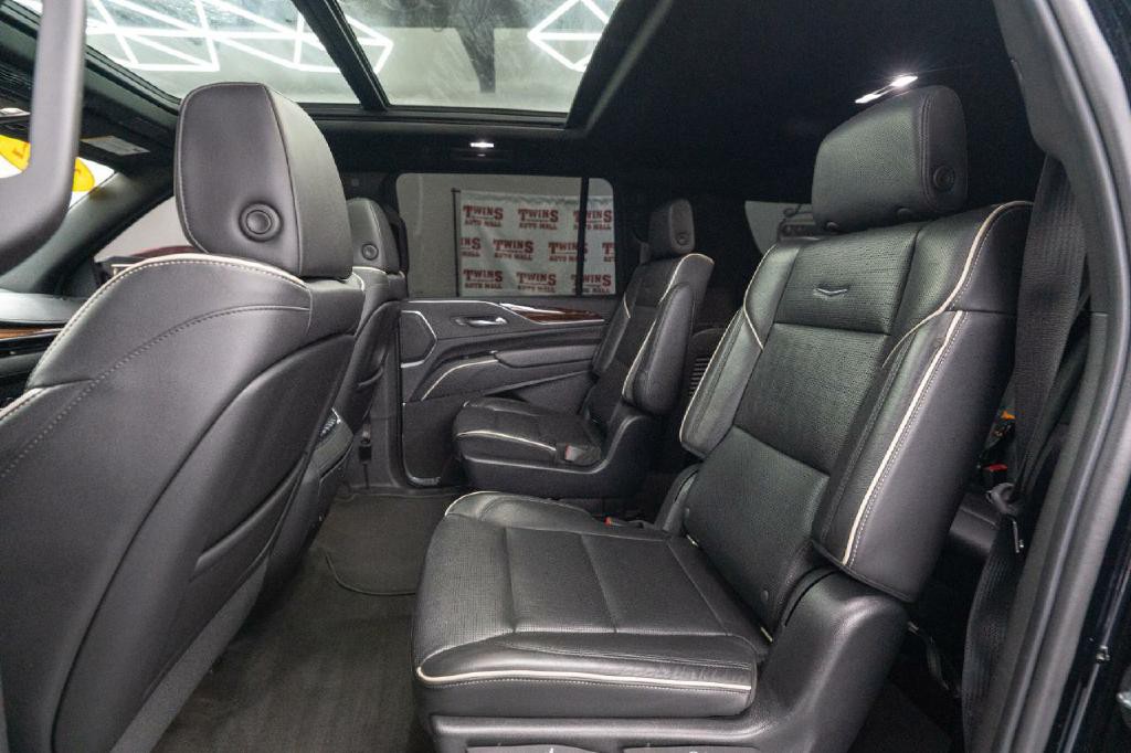2022 Cadillac Escalade Image 13