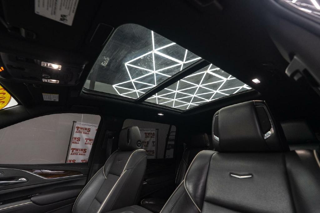 2022 Cadillac Escalade Image 30