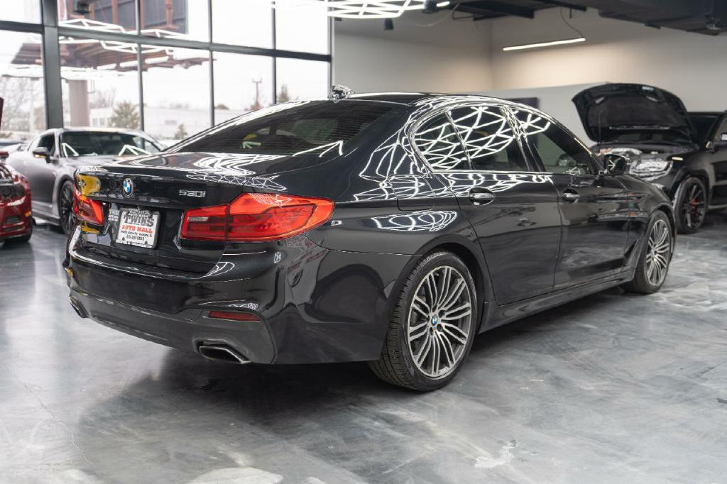 2017 BMW 5 Series Image 6