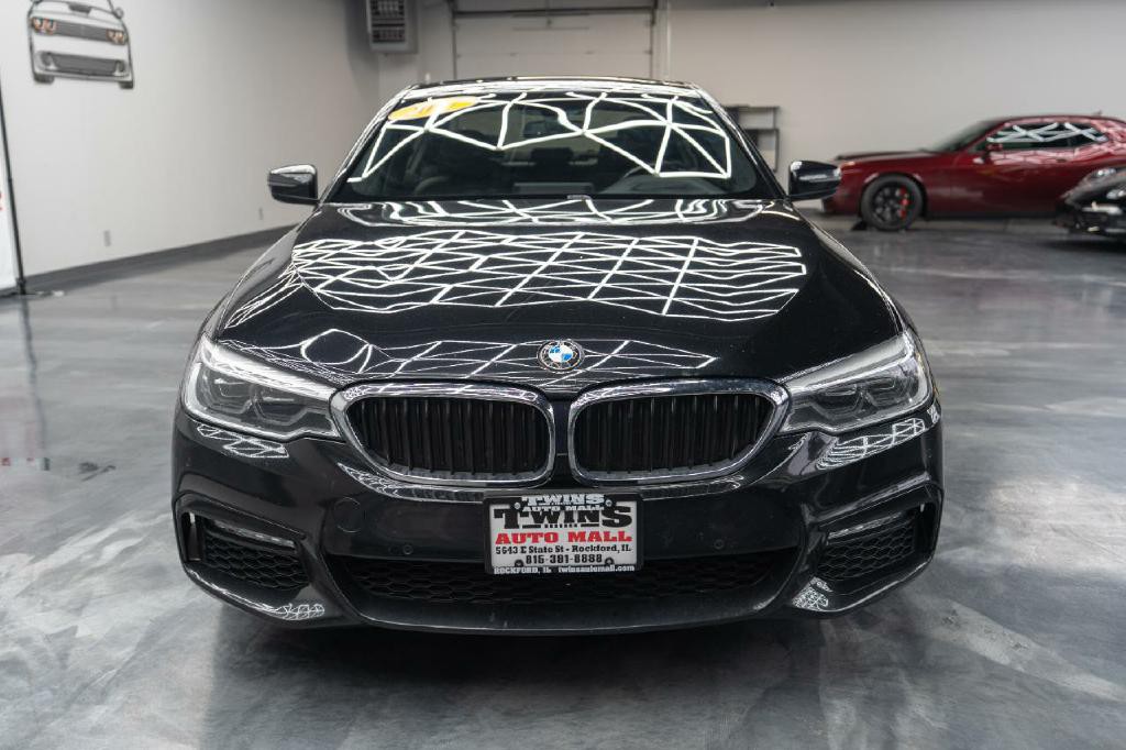 2017 BMW 5 Series Image 9