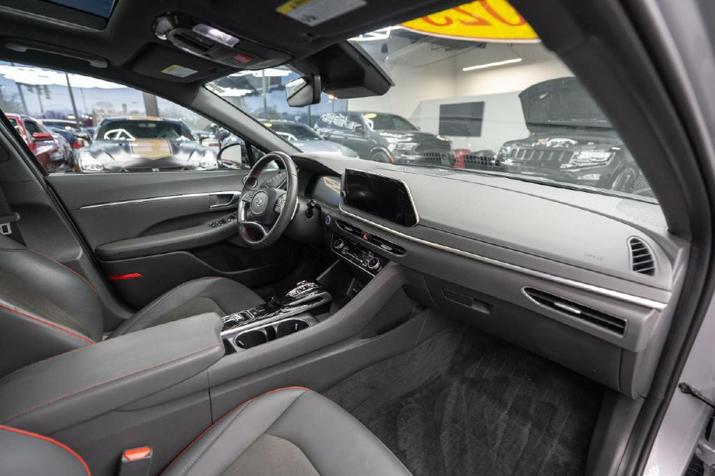 2023 Hyundai Sonata Image 16