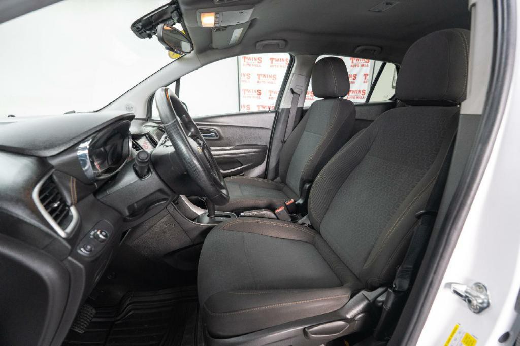 2021 Chevrolet Trax Image 12