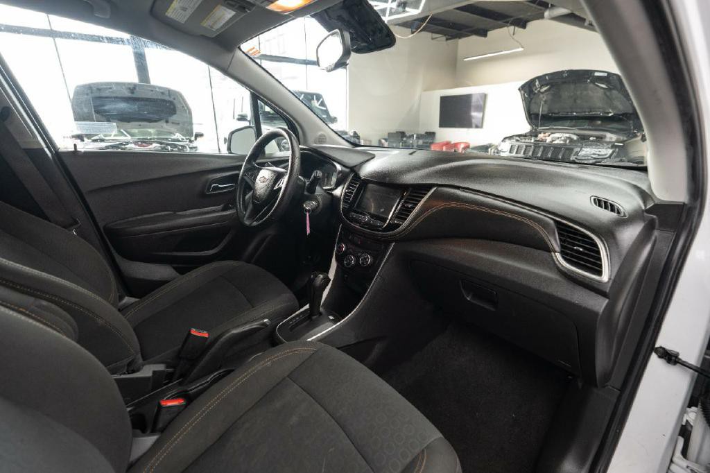 2021 Chevrolet Trax Image 16