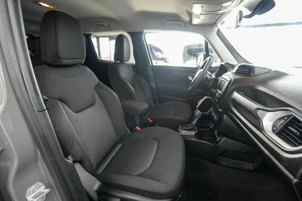 2020 Jeep Renegade Image 16