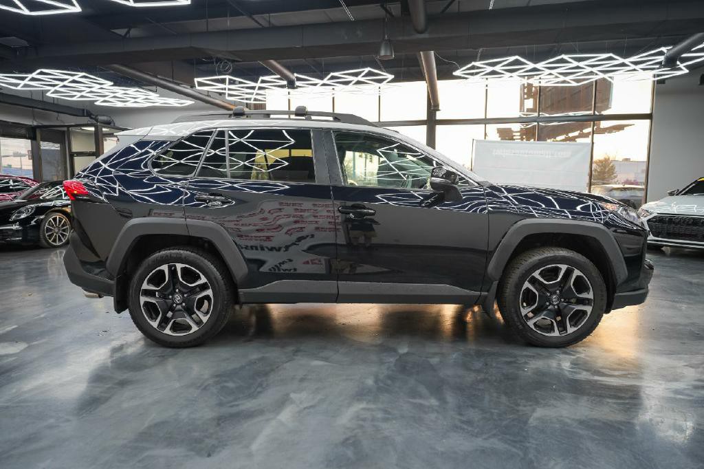 2019 Toyota Rav4 Image 4
