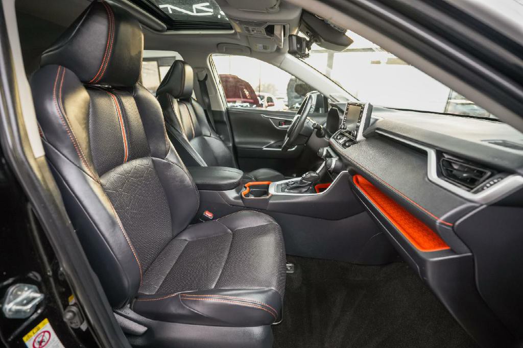 2019 Toyota Rav4 Image 12