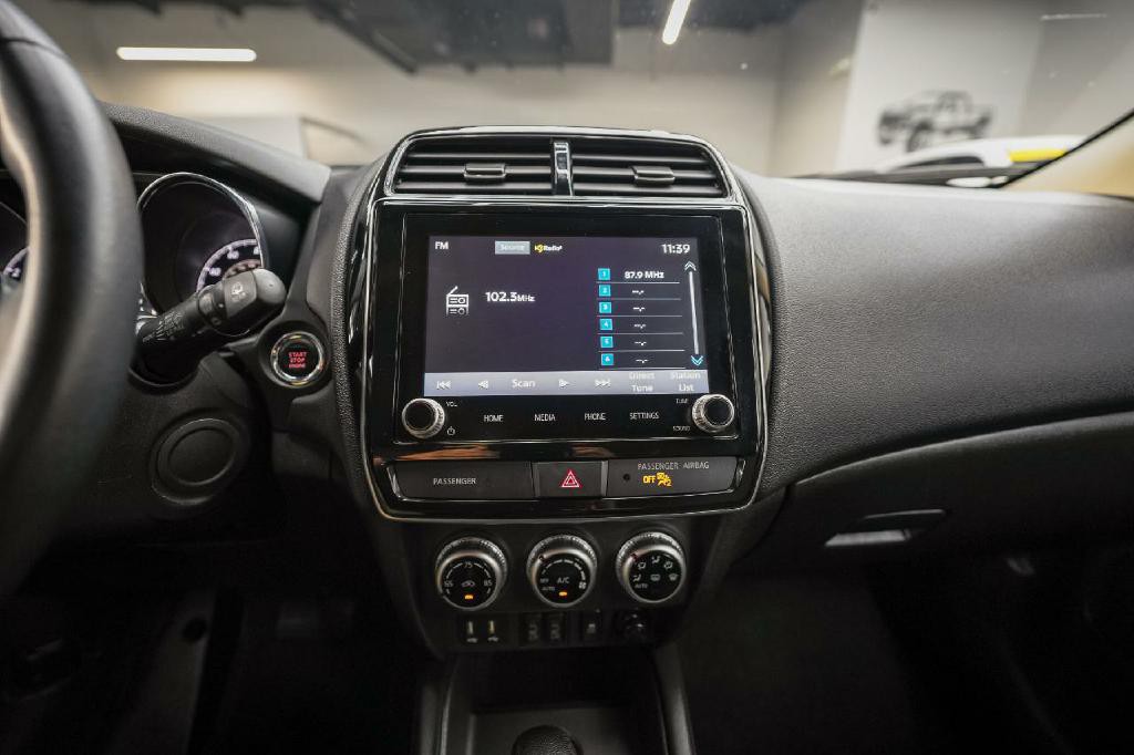 2024 Mitsubishi Outlander Image 18