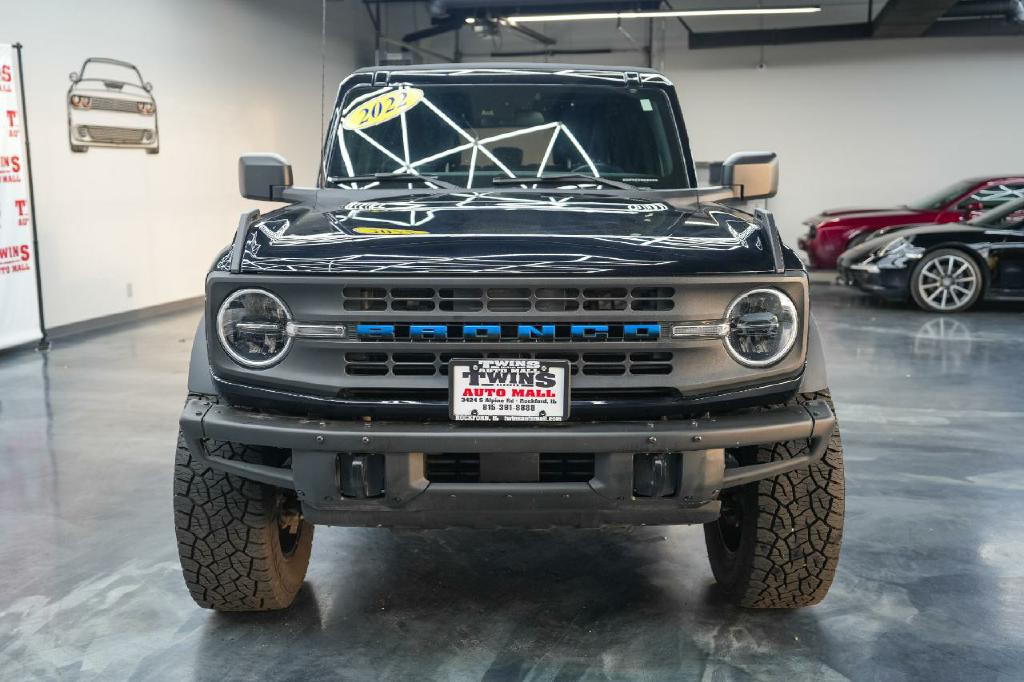 2022 Ford Bronco Image 9
