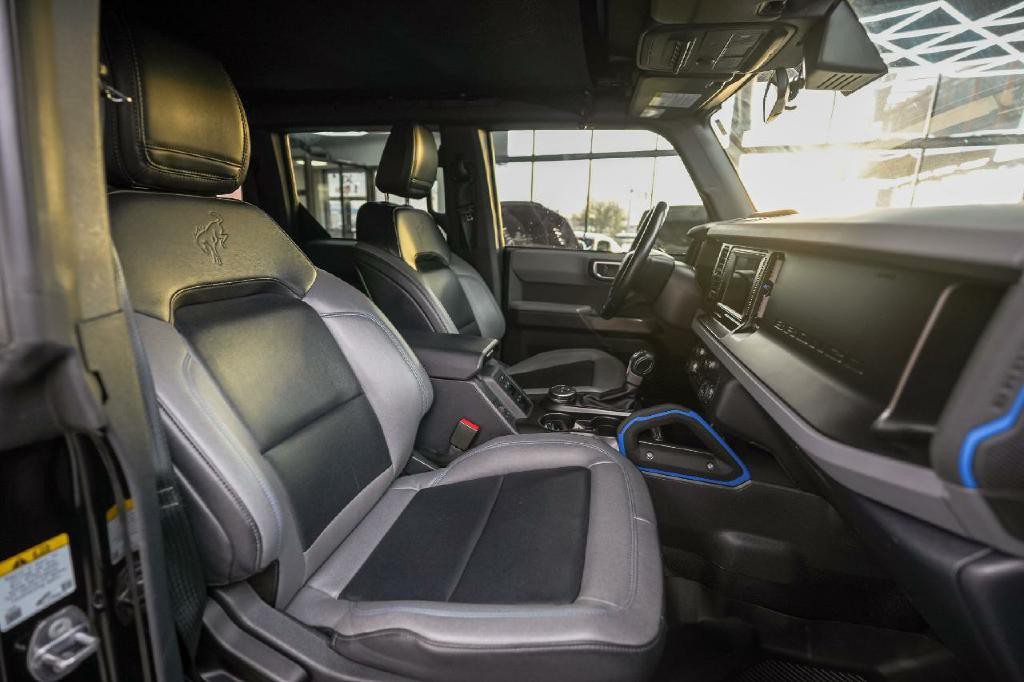 2022 Ford Bronco Image 15