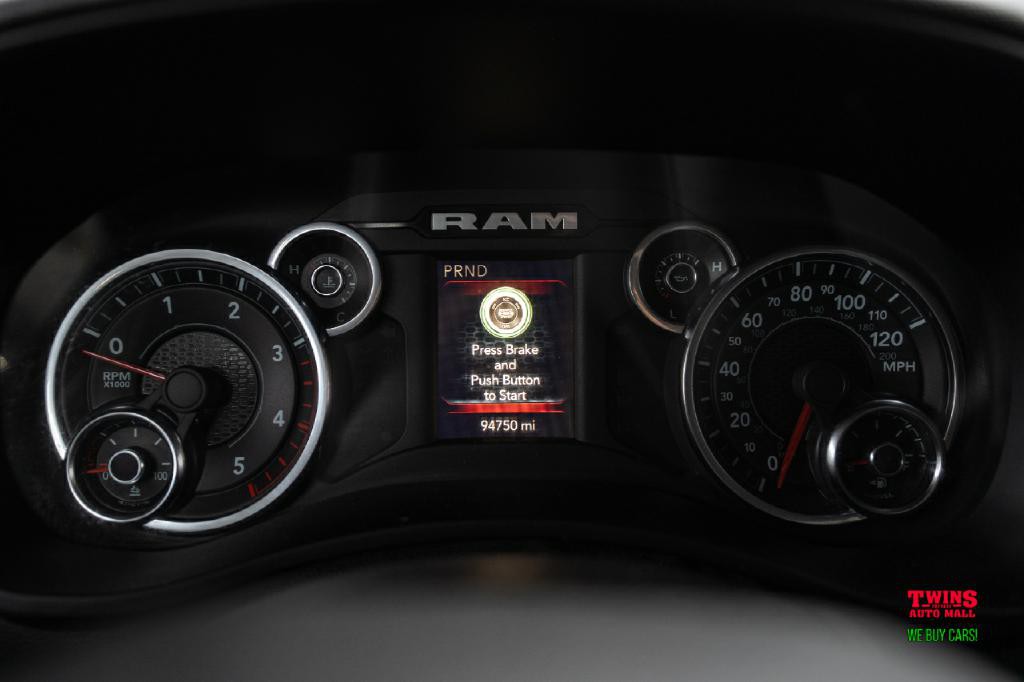 2023 RAM 3500 Image 18