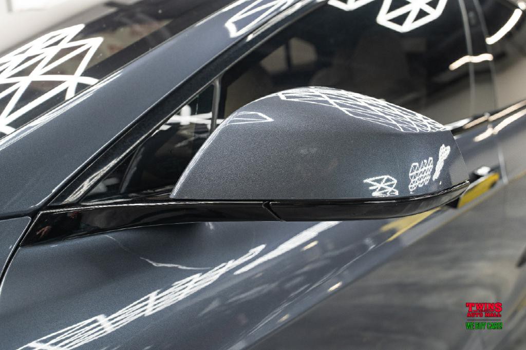 2022 Tesla Model S Image 28