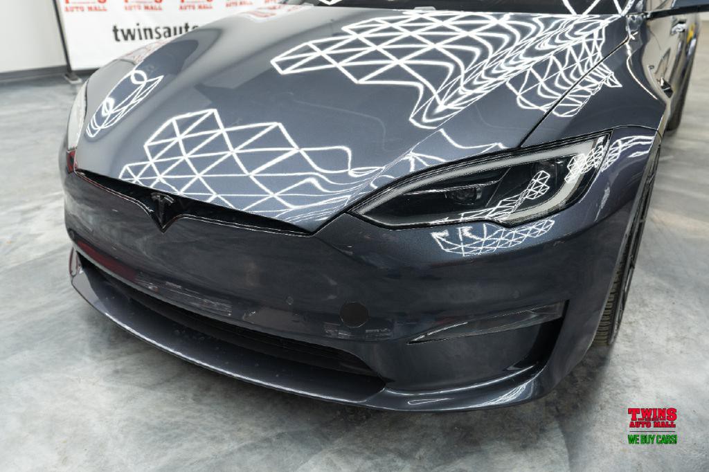 2022 Tesla Model S Image 30