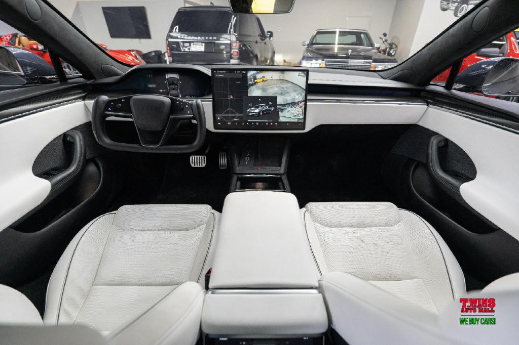 2022 Tesla Model S Image 37