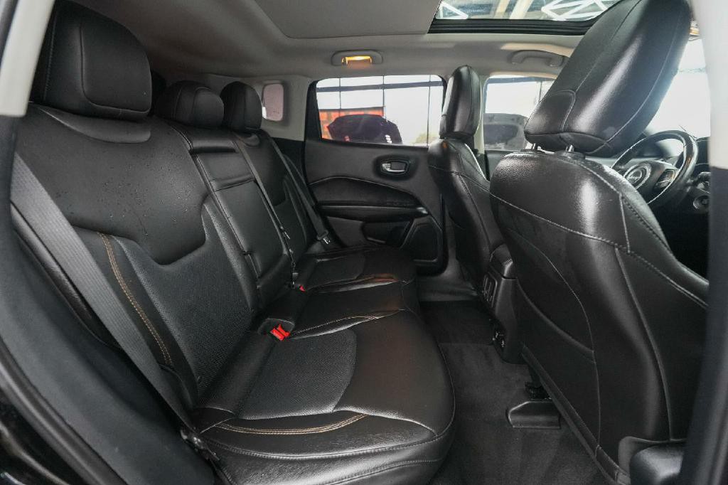 2018 Jeep Compass Image 15
