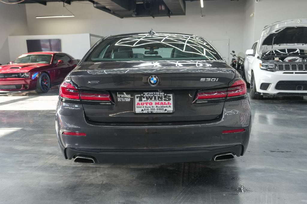 2021 BMW 5 Series Image 5