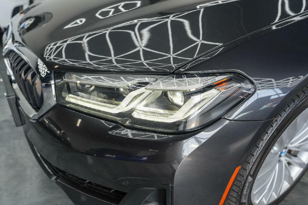 2021 BMW 5 Series Image 24
