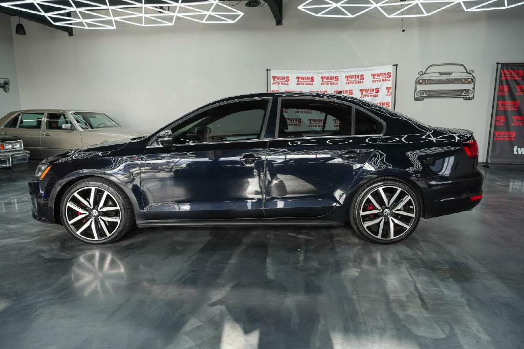 2013 Volkswagen Jetta Image 3