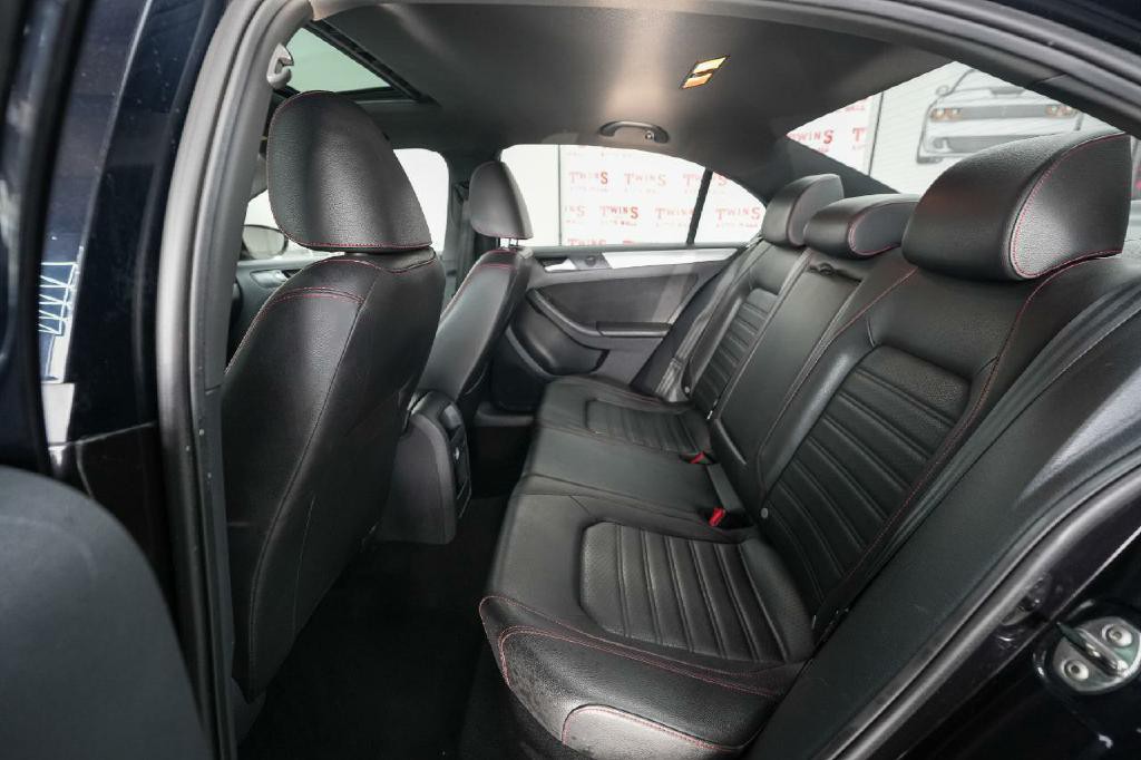 2013 Volkswagen Jetta Image 13