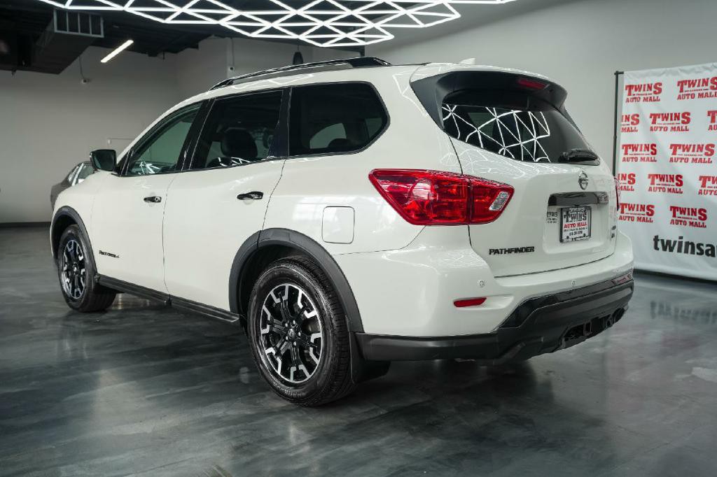 2020 Nissan Pathfinder Image 4