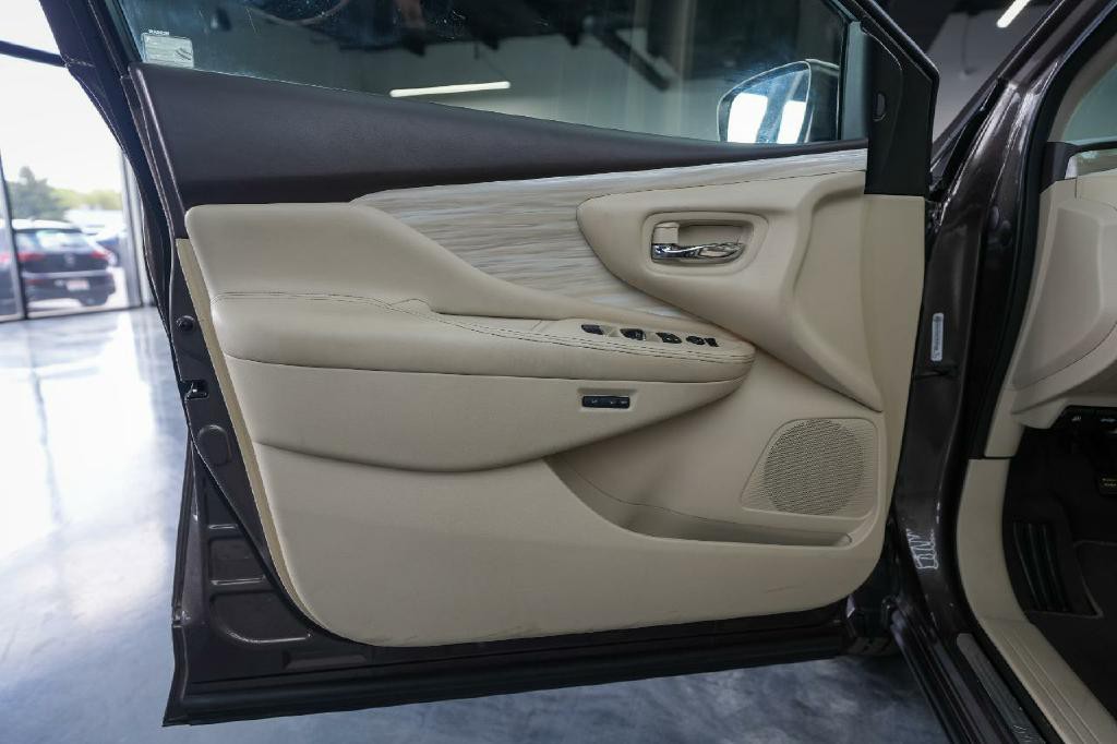 2016 Nissan Murano Image 10